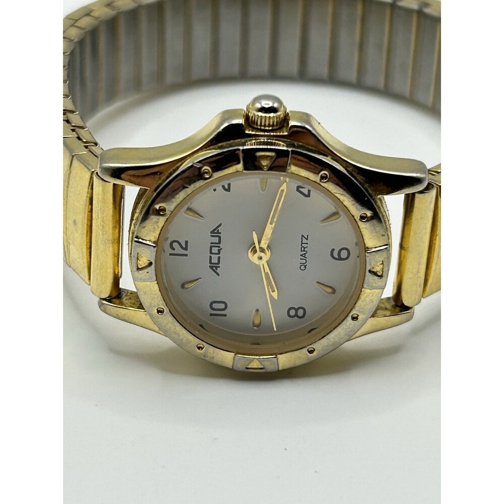 Acqua Women’s Quartz Watch Gold Tone Expansion Band Round Dial Vintage Style